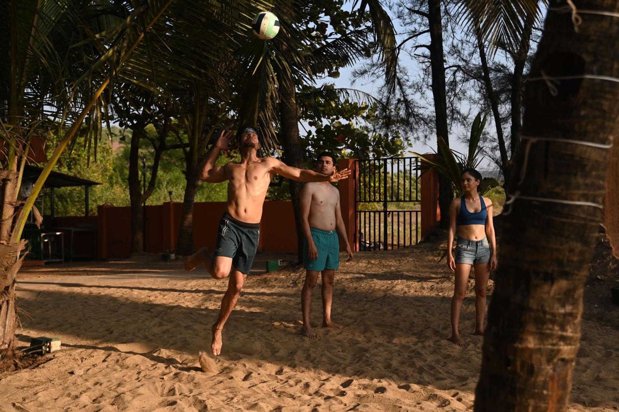 Mandrem Beach Resort, A Member Of Radisson Individuals Retreat Exteriör bild