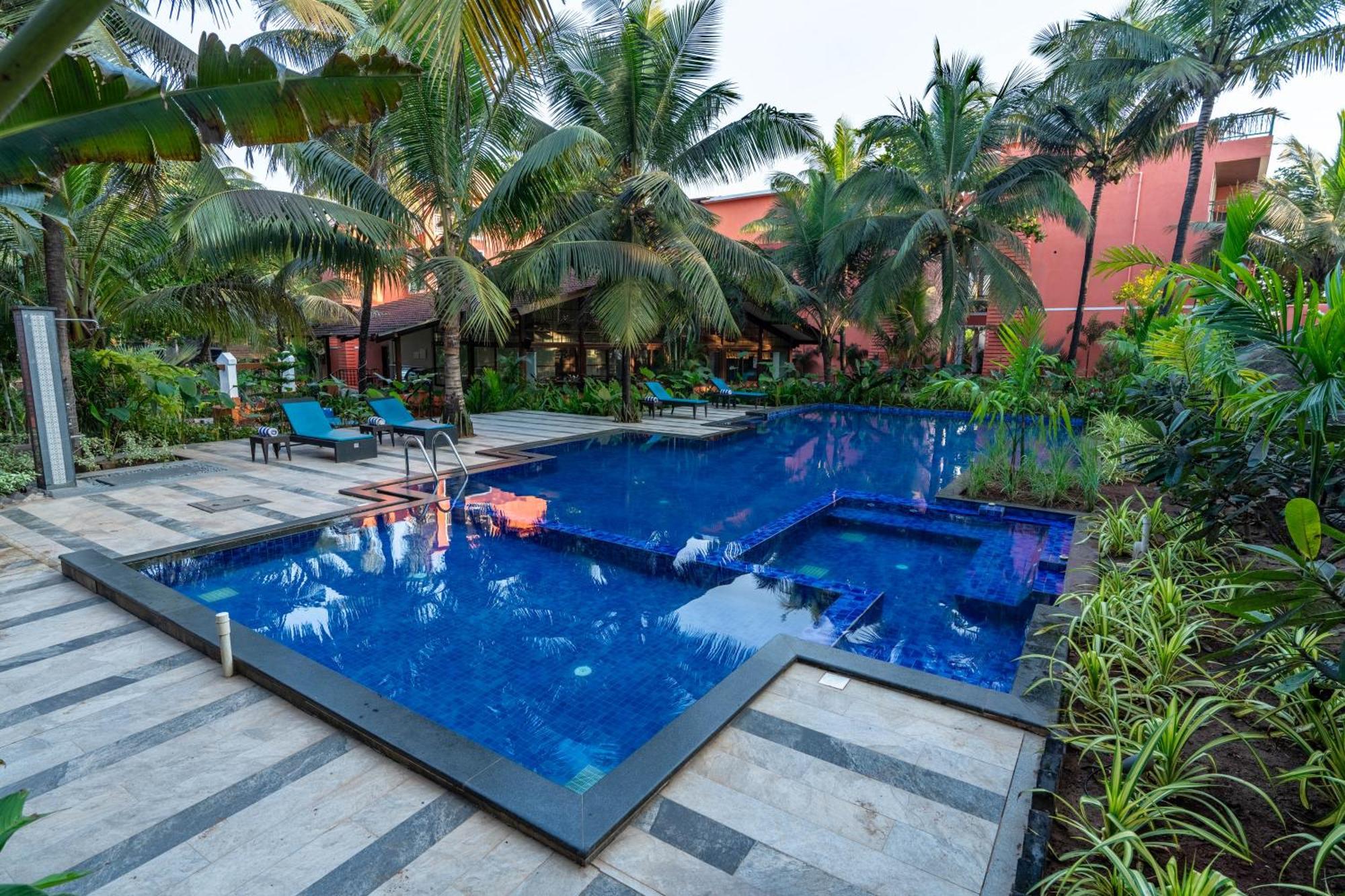 Mandrem Beach Resort, A Member Of Radisson Individuals Retreat Exteriör bild