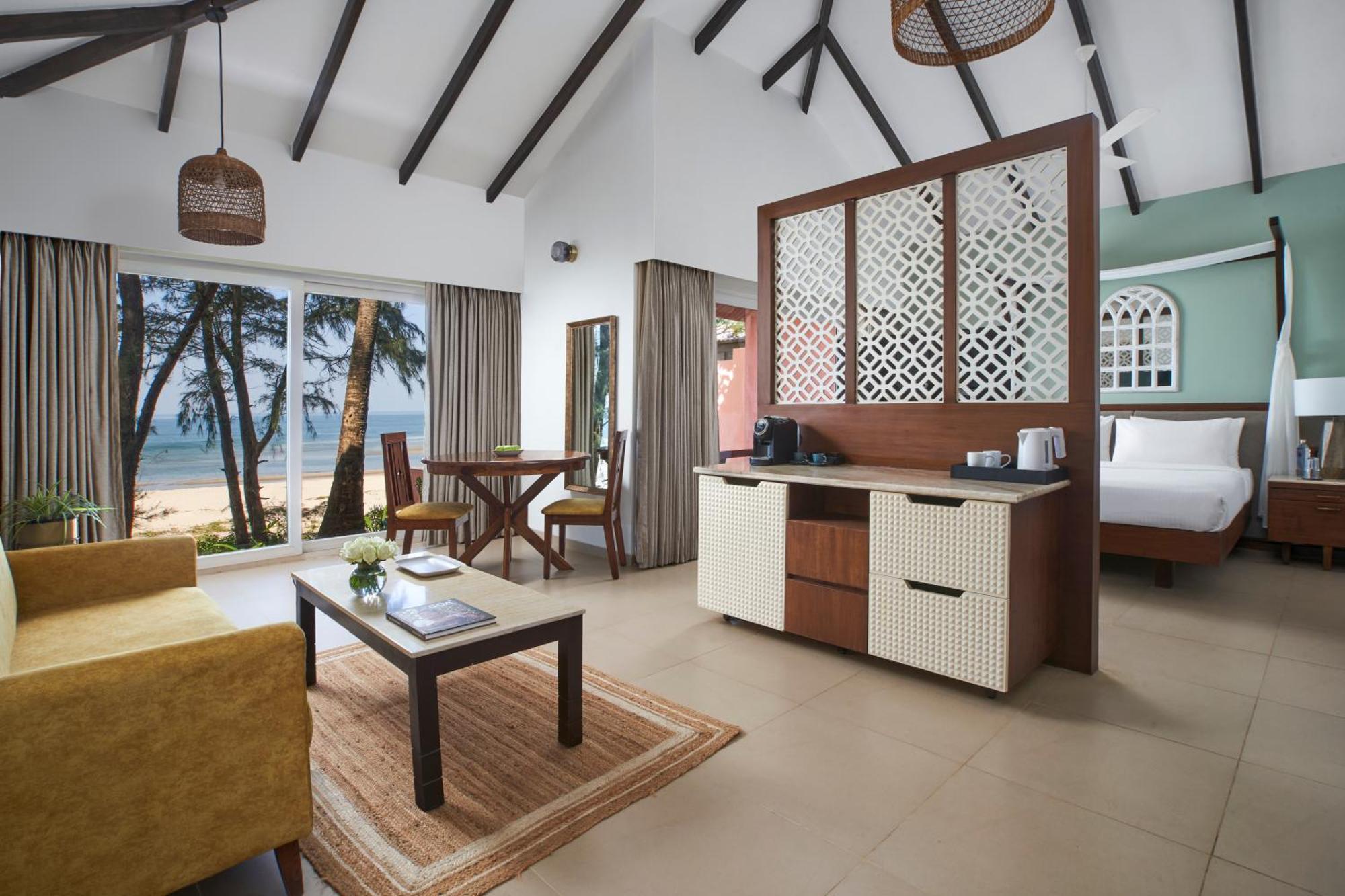 Mandrem Beach Resort, A Member Of Radisson Individuals Retreat Exteriör bild